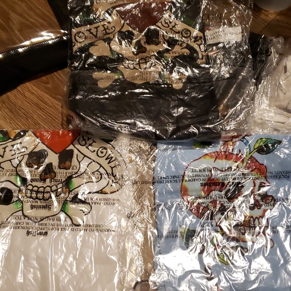 Ed Hardy Tshirt Black - Picture 3 of 7